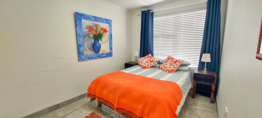 4 Bedroom Property for Sale in Struisbaai Western Cape